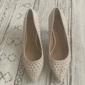Like New INC Elegant Pearl-Embellished Cream Heels, 10W